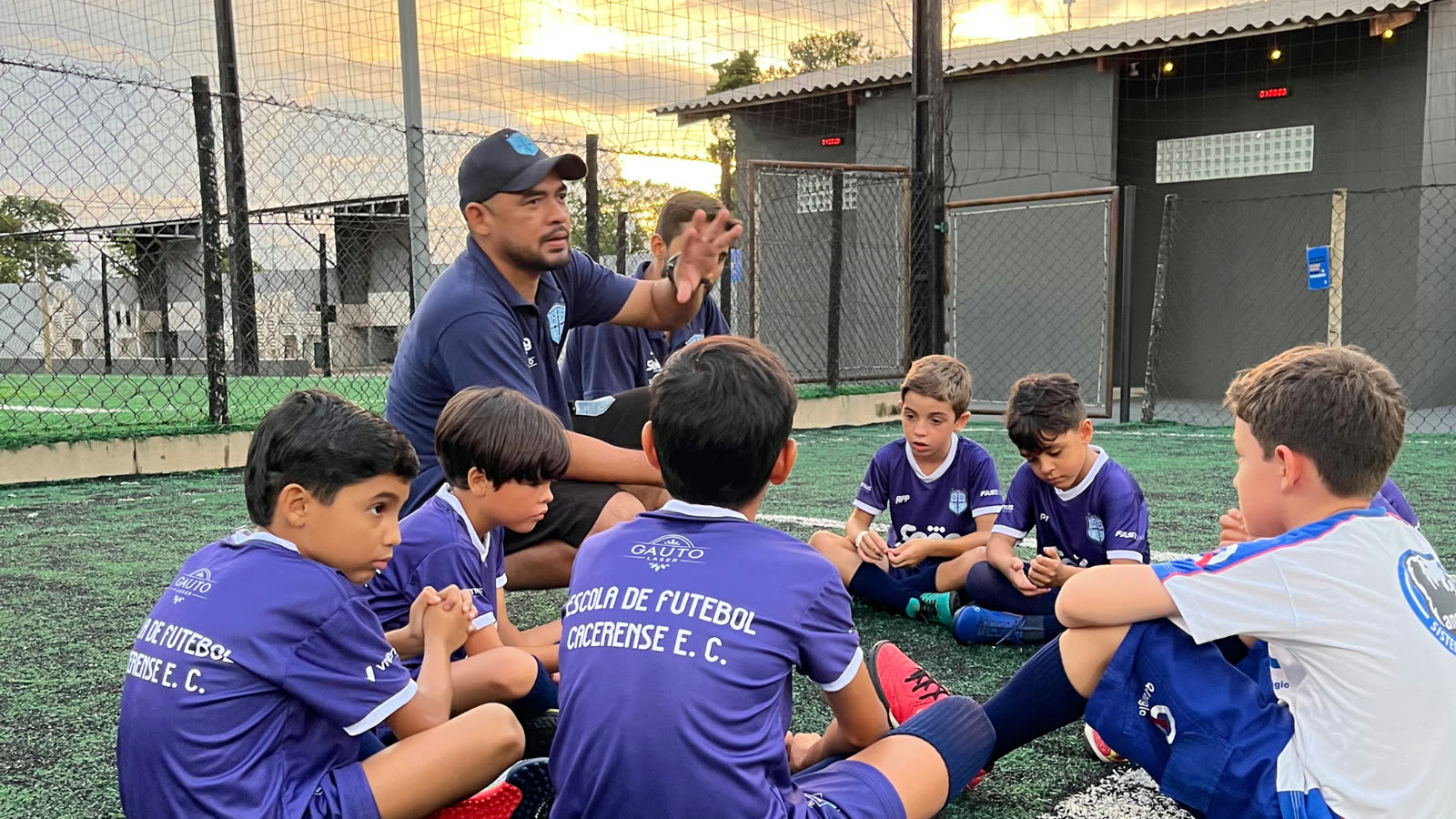 Escola de futebol Cacerense EC